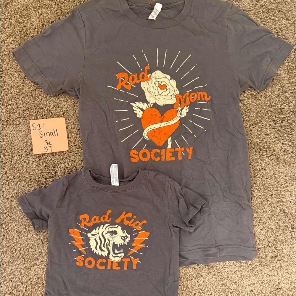 Mama & Mini matching shirts